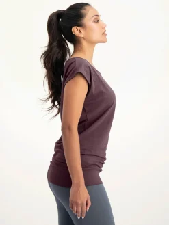 Asana Yoga Tee - Berry