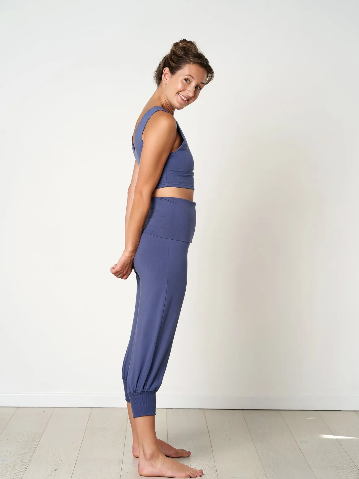 Aspire Cropped Harem Pants - Indigo