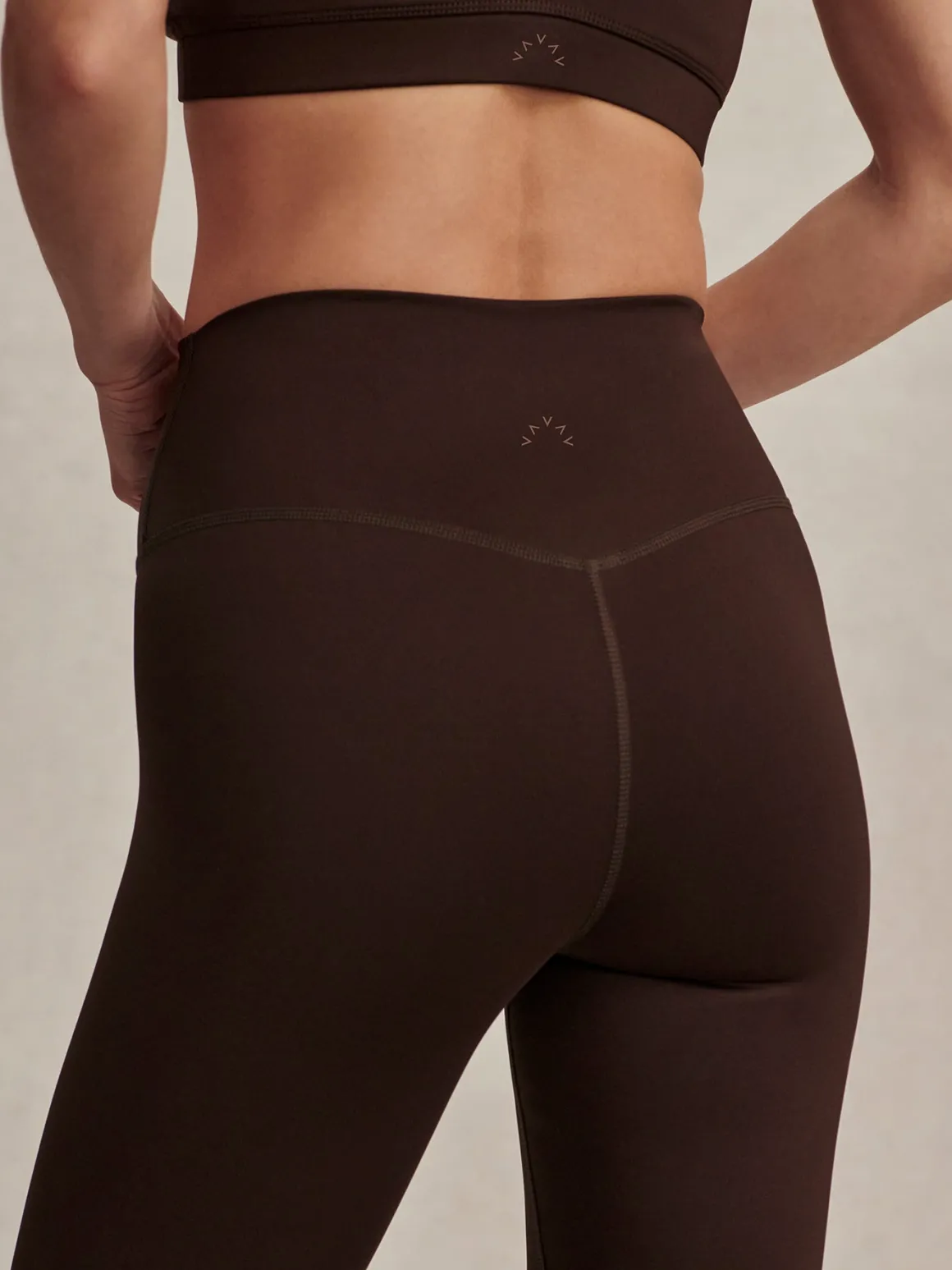 Assure High Rise Legging 25 - Coffee Bean