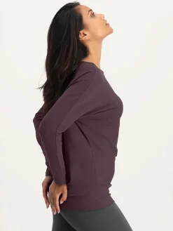 Budhi Long Sleeve Yoga Top - Berry