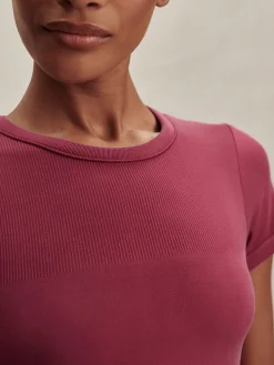 Casper Seamless Tee - Rich Raspberry
