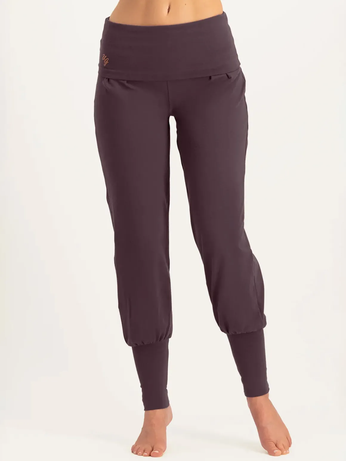 Devi Yoga Pants - Berry