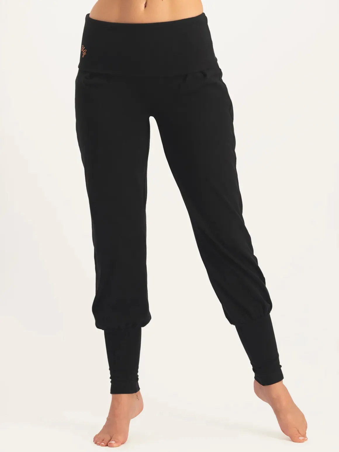 Devi Yoga Pants - Onyx Black