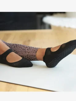 Emma Breeze Grip Socks - Ebony