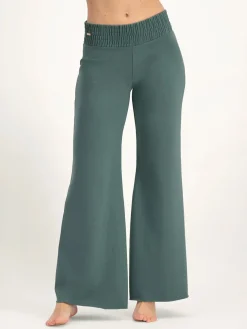 Flow Wide-Leg Yoga Pants - Forest