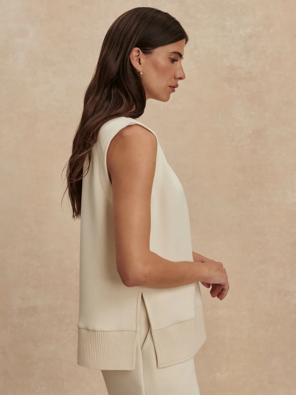 Freida V Neck Tank - Pristine