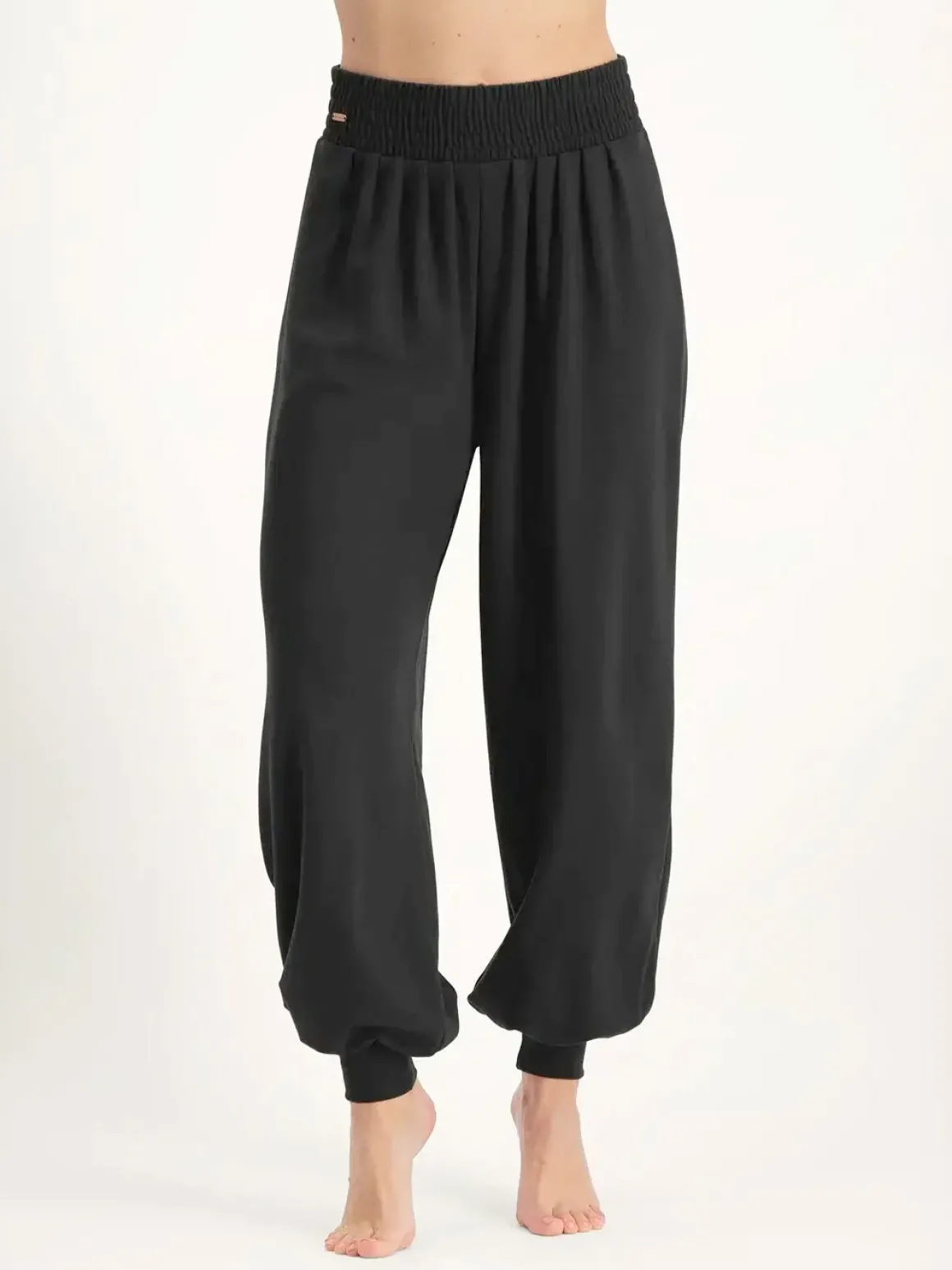 Jaya Harem Summer Yoga Pants - Onyx Black