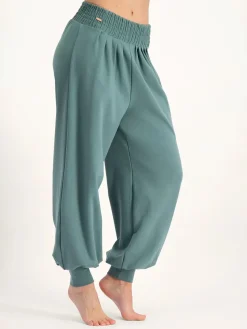 Jaya Harem Yoga Pants - Forest