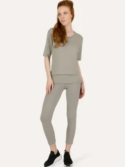 Kami Yoga Tee - Smoky Quartz