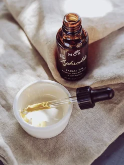 MOA Aphrodite Facial Oil