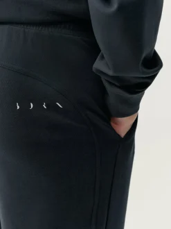 Ness Jogger - Black