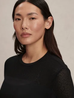 Samia Seamless Long Sleeve Tee - Black