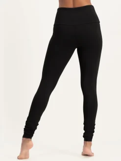 Satya Yoga Leggings - Onyx Black