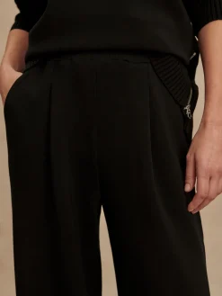 The Extra Wide Leg Pant 29.5 - Black