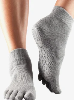 Toesox Full Toe Ankle Grip Socks - Heather Grey