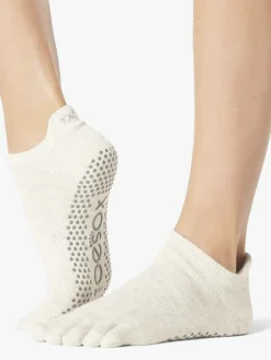 Toesox Full Toe Low Rise Grip Socks - Oatmeal